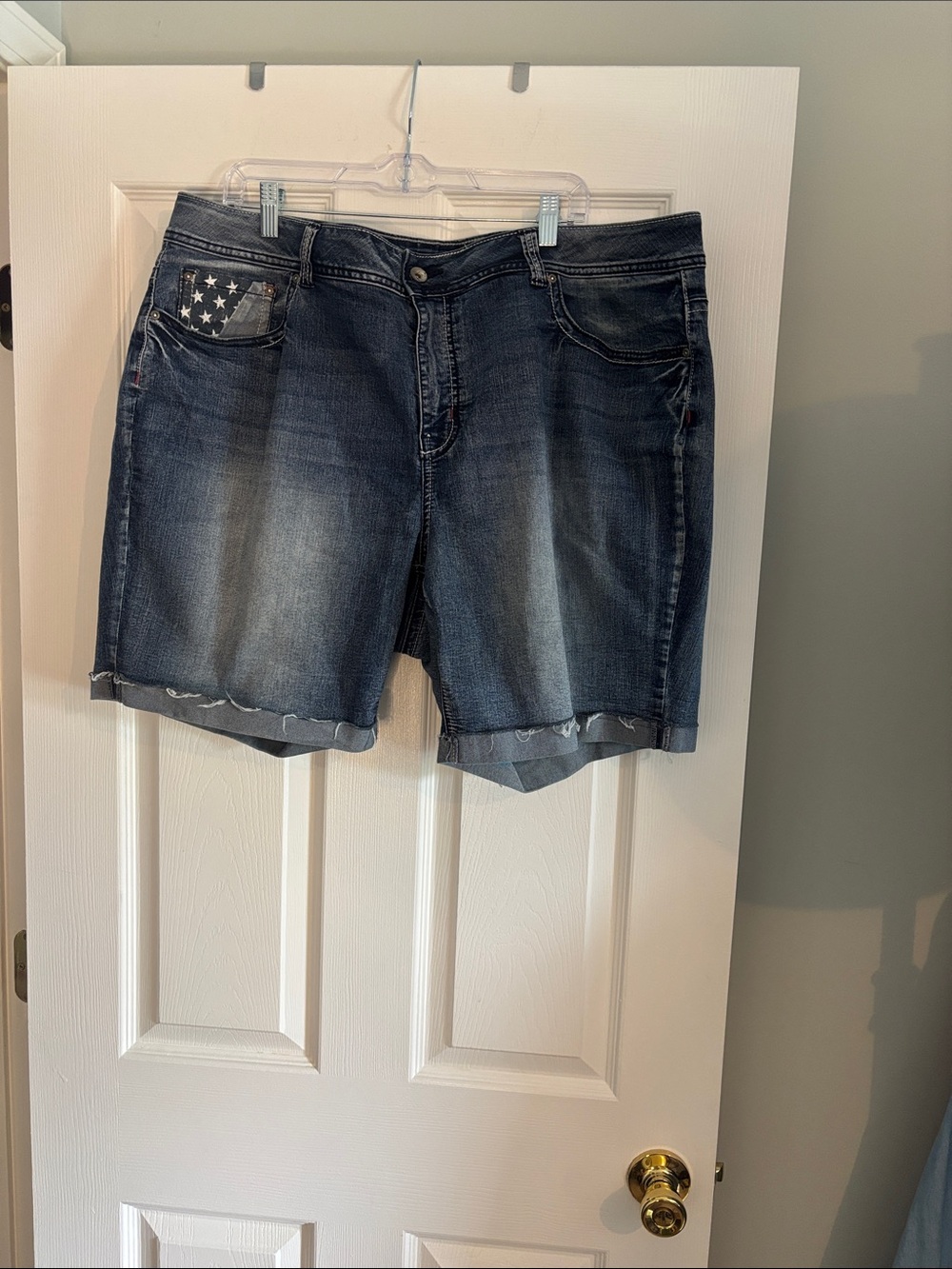 Women’s Dark Blue Denim Jean Shorts with Star Pocket Accent